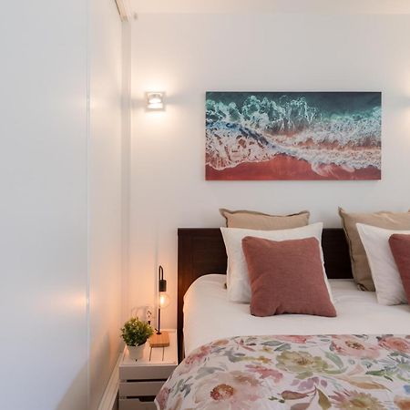 Host Wise - Charming Welcoming Flat - Centrally Located Porto Luaran gambar