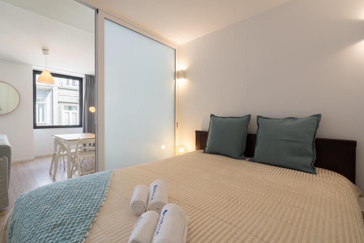 Host Wise - Charming Welcoming Flat - Centrally Located Porto Luaran gambar