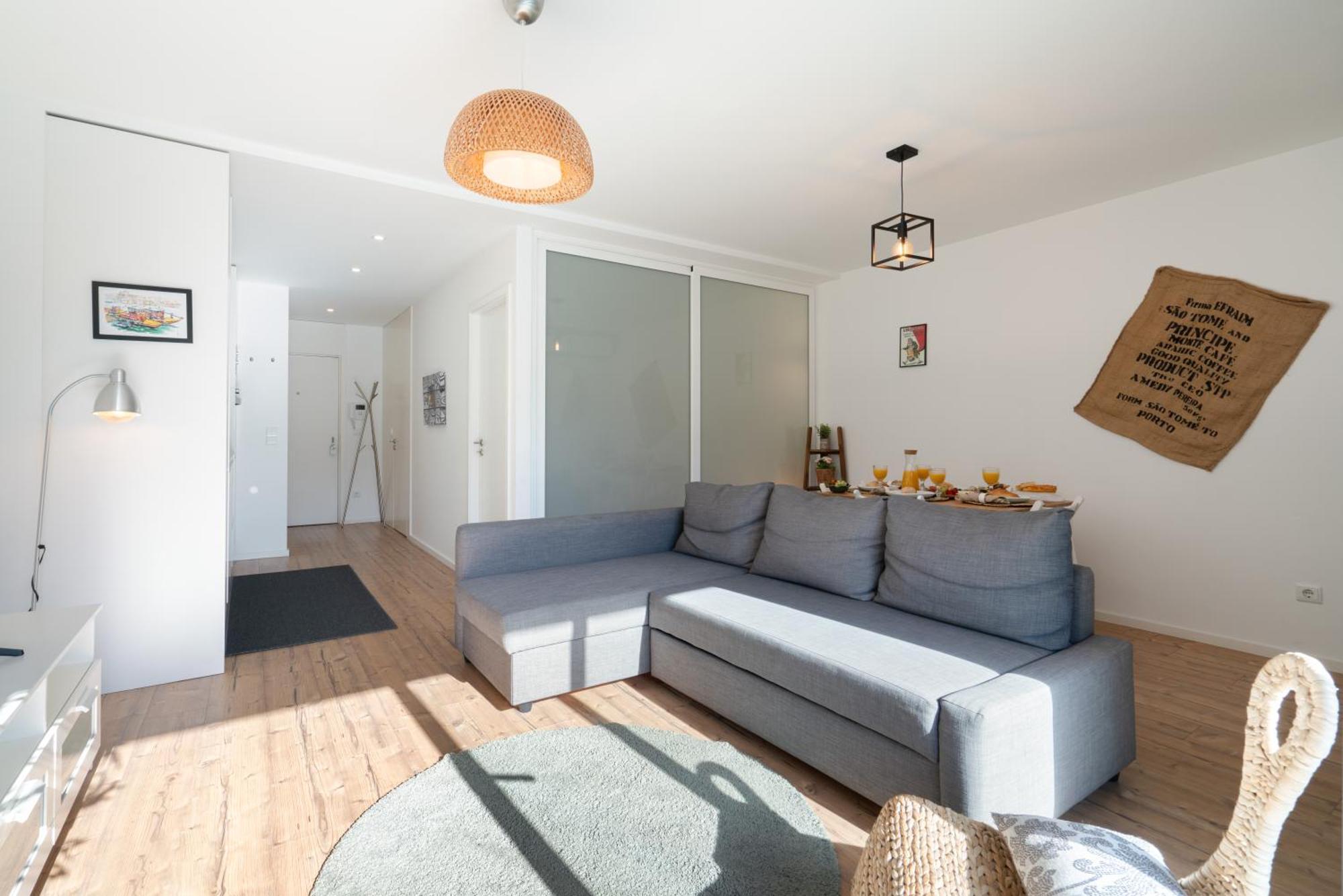 Host Wise - Charming Welcoming Flat - Centrally Located Porto Luaran gambar